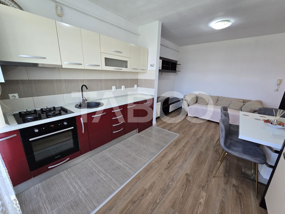 Apartament decomandat cu 3 camere balcon parcare Selimbar Sibiu
