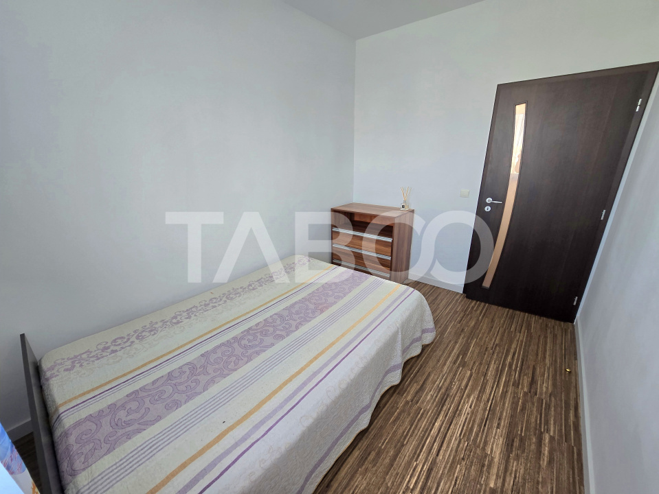 Apartament decomandat cu 3 camere balcon parcare Selimbar Sibiu