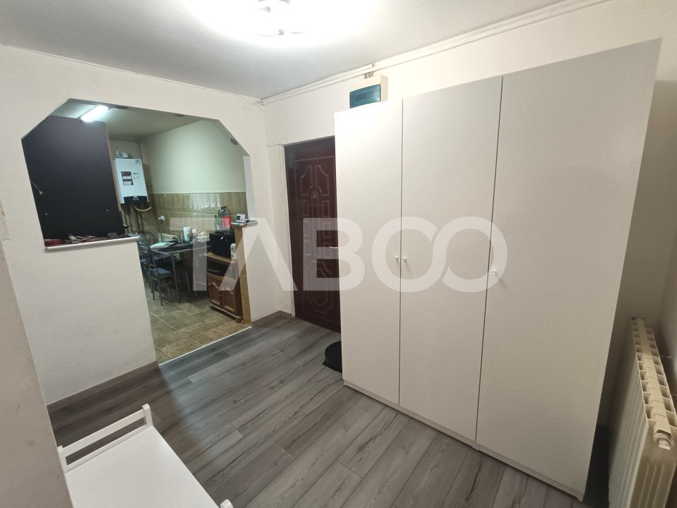 Apartament decomandat cu 3 camere - pivnita - zona Valea Aurie Sibiu