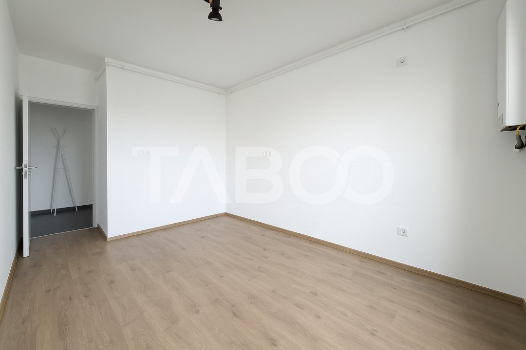 Apartament decomandat cu bucatarie separata in Selimbar Sibiu video