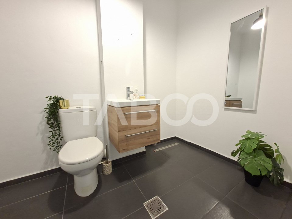Apartament decomandat cu bucatarie separata in Selimbar Sibiu video