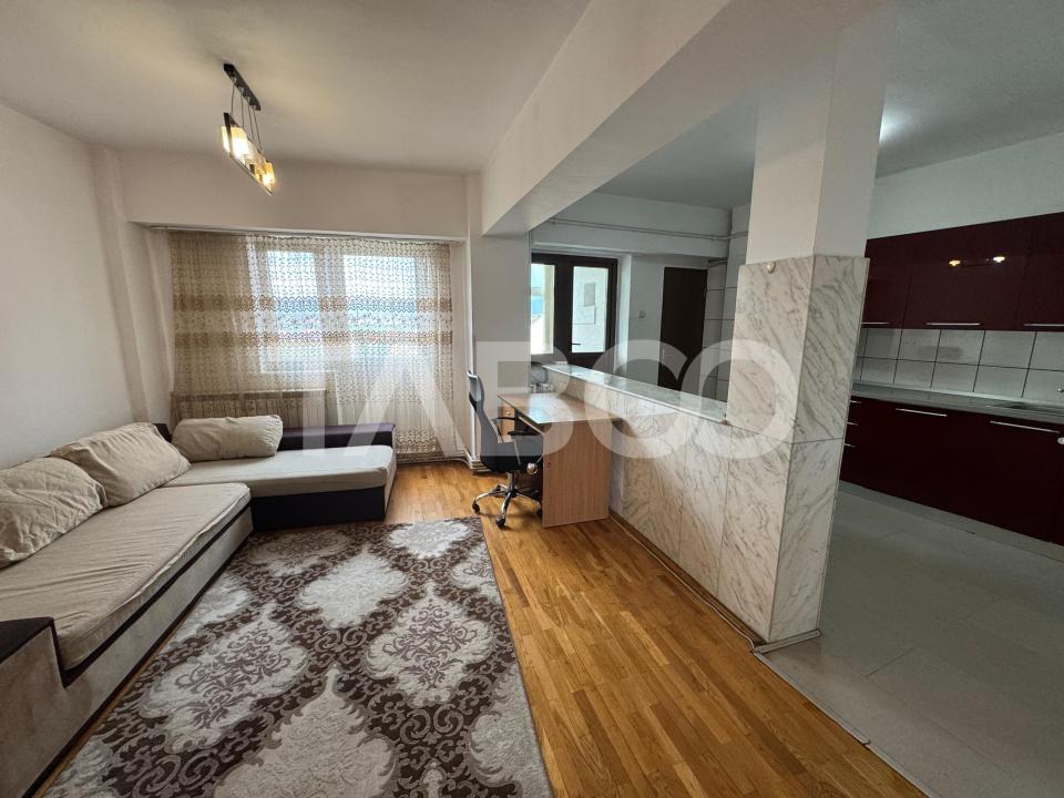 Apartament decomandat de inchiriat 5 camere 2 bai lift Turnisor Sibiu