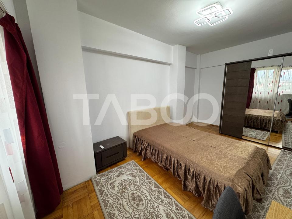 Apartament decomandat de inchiriat 5 camere 2 bai lift Turnisor Sibiu