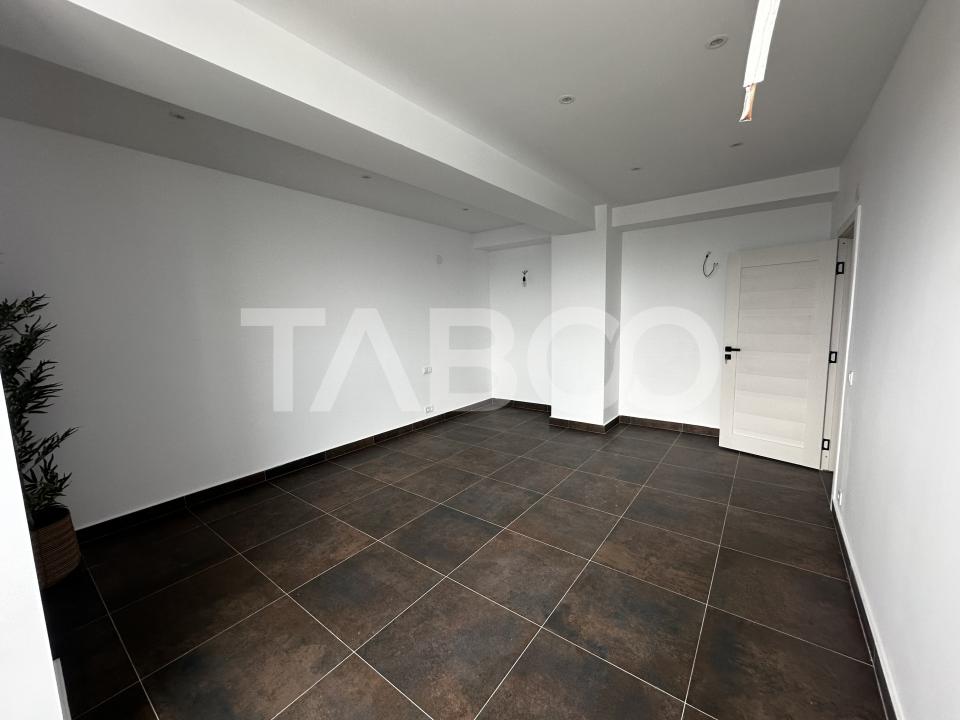 Apartament decomandat de vanzare 2 camere 51 mpu zona Doamna Stanca
