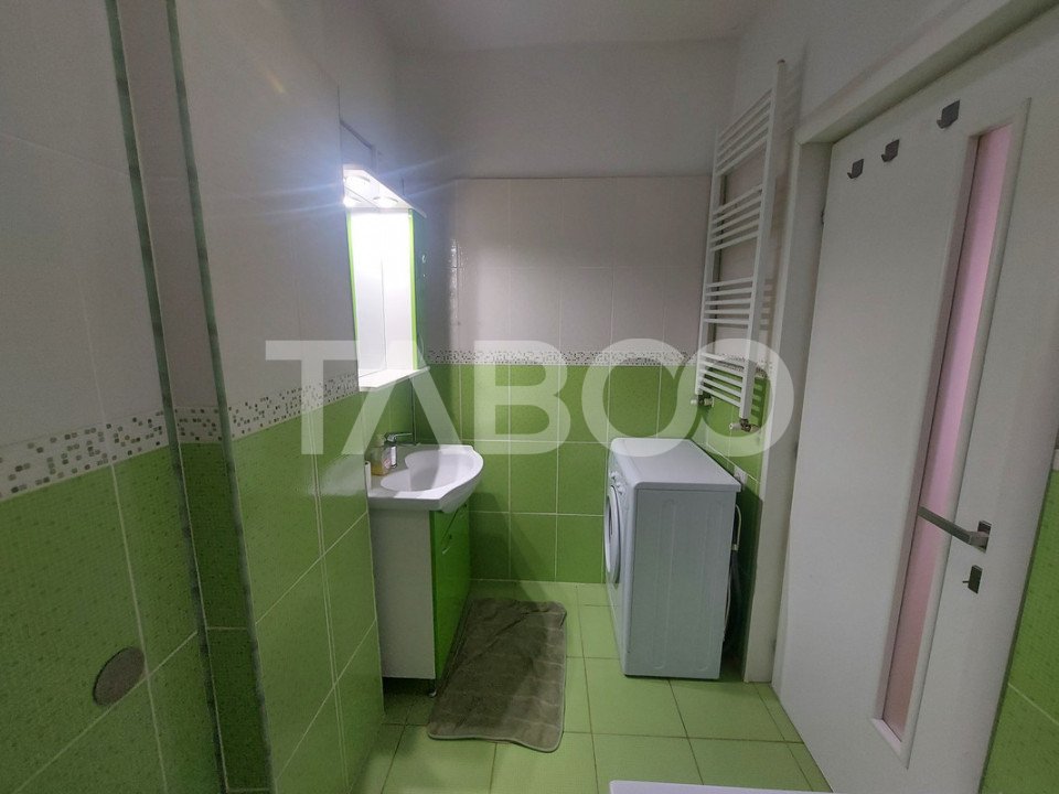 Apartament decomandat de vanzare 2 camere balcon Doamna Stanca