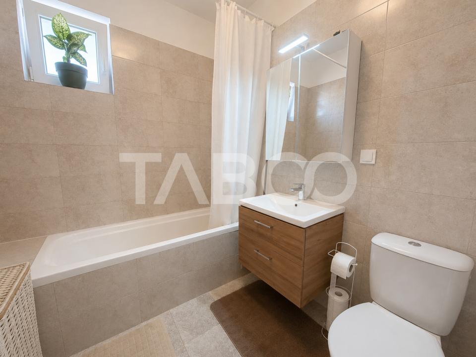 Apartament decomandat de vanzare 2 camere etaj 1 lift balcon bloc nou