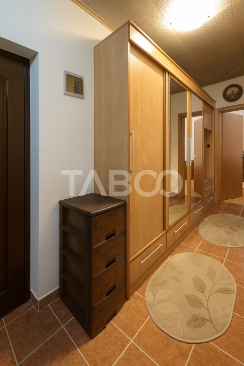 Apartament decomandat de vanzare 2 camere parcare Siretului