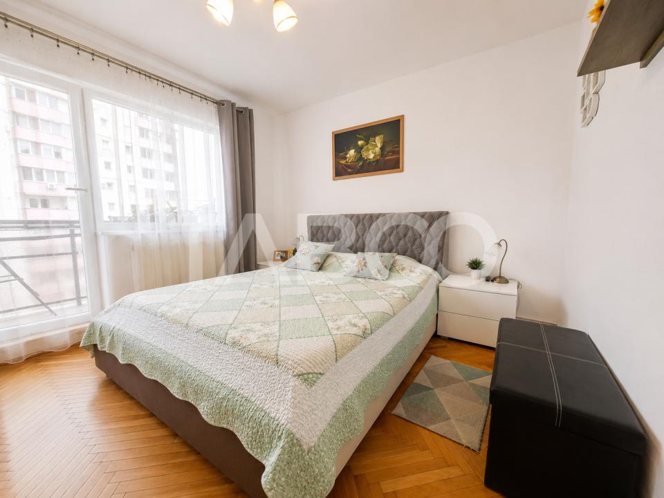 Apartament decomandat de vanzare 2 camere pivnita 2 balcoane