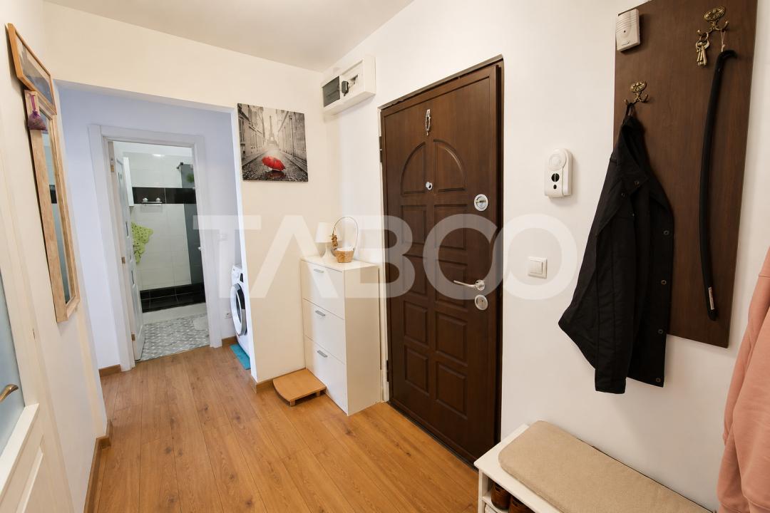 Apartament decomandat de vanzare 2 camere pivnita 2 balcoane
