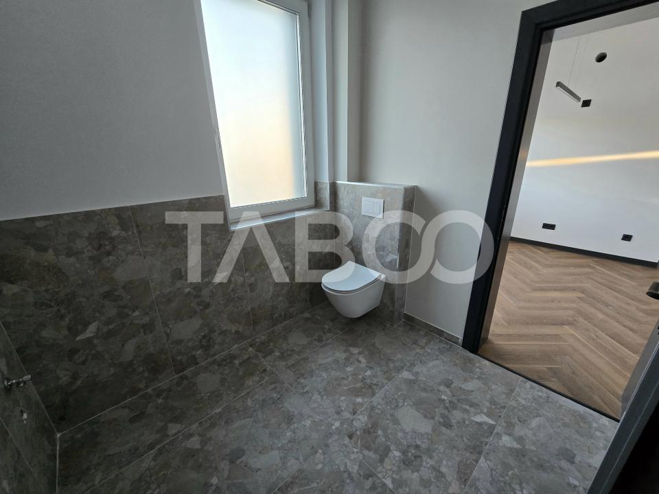 Apartament decomandat de vanzare 3 camere 2 locuri de parcare Turnisor