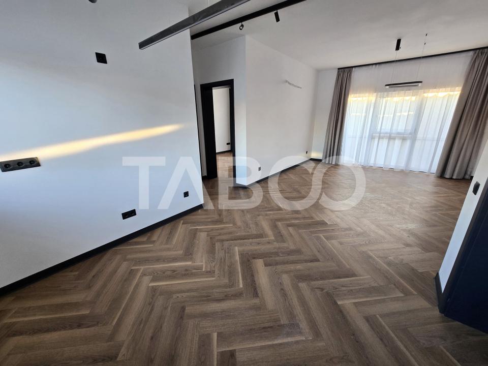 Apartament decomandat de vanzare 3 camere 2 locuri de parcare Turnisor