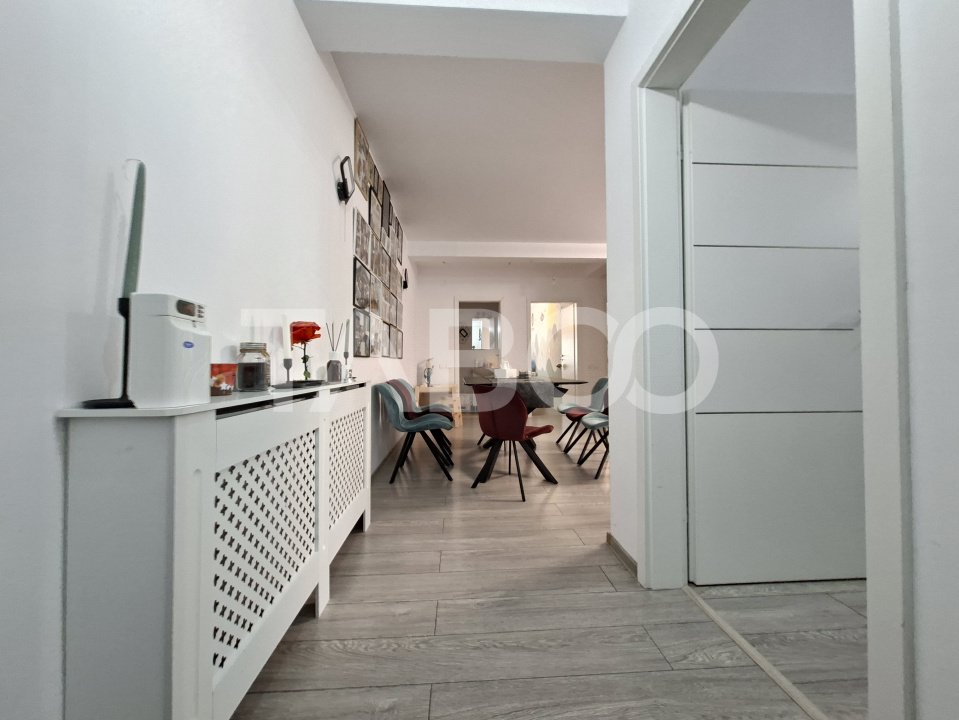 Apartament decomandat de vanzare 3 camere balcon Selimbar Exela