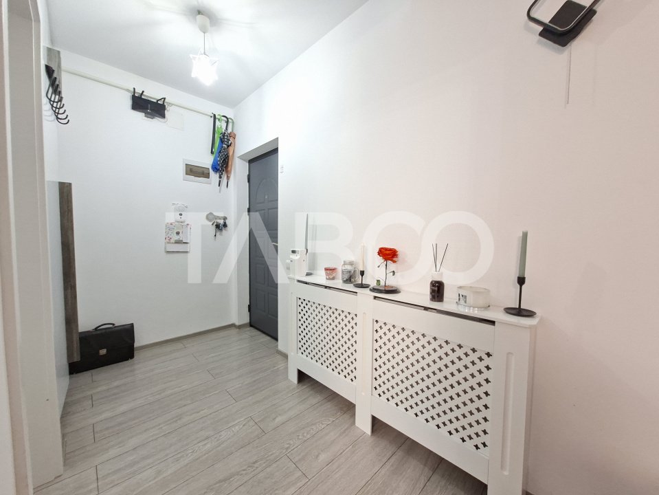Apartament decomandat de vanzare 3 camere balcon Selimbar Exela