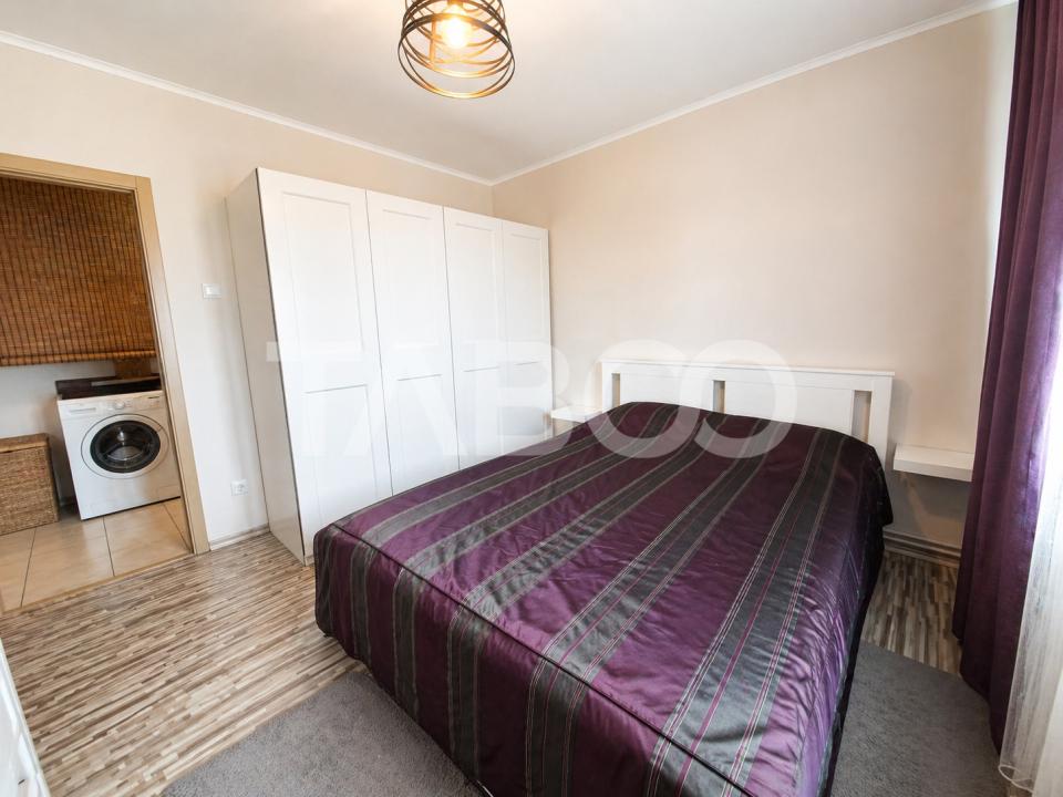 Apartament decomandat de vanzare 3 camere pivnita Vasile Aaron