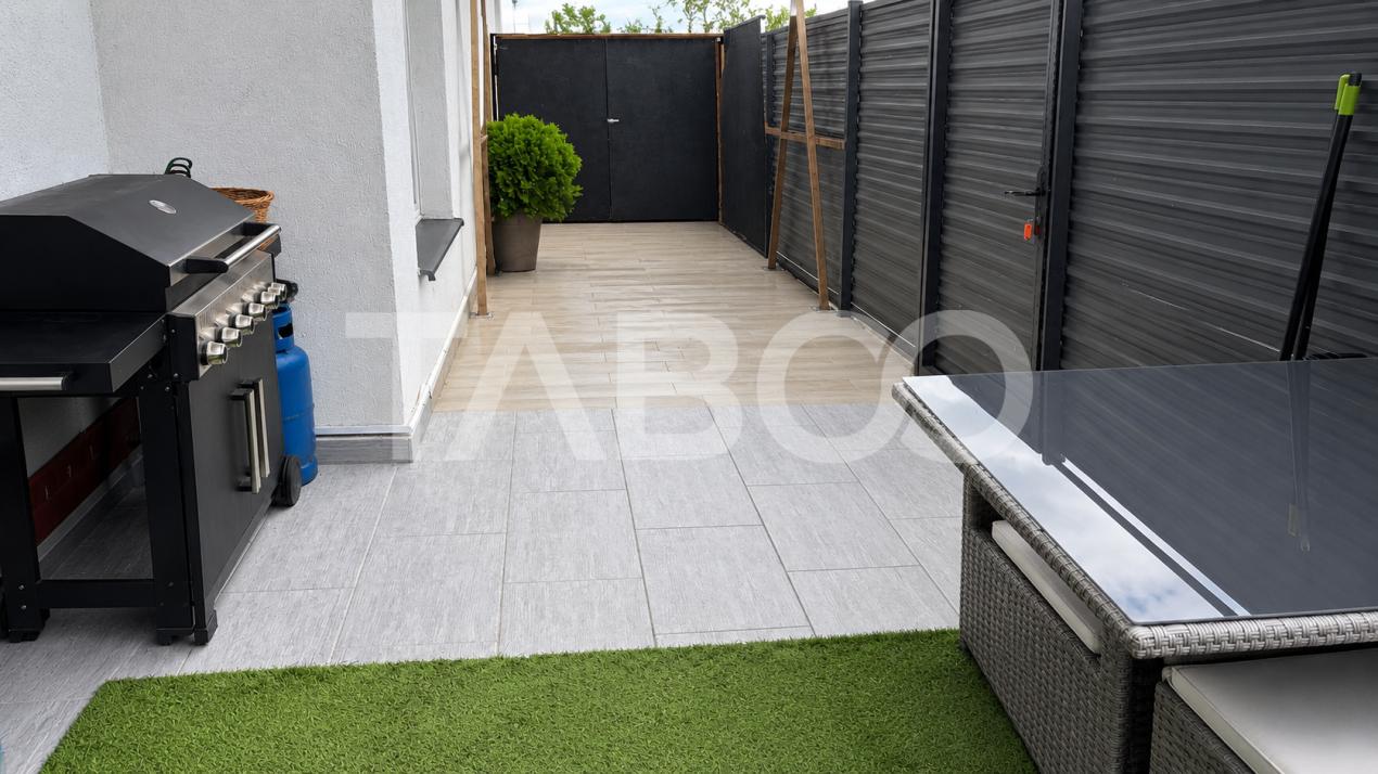 Apartament decomandat de vanzare 3 camere si gradina 