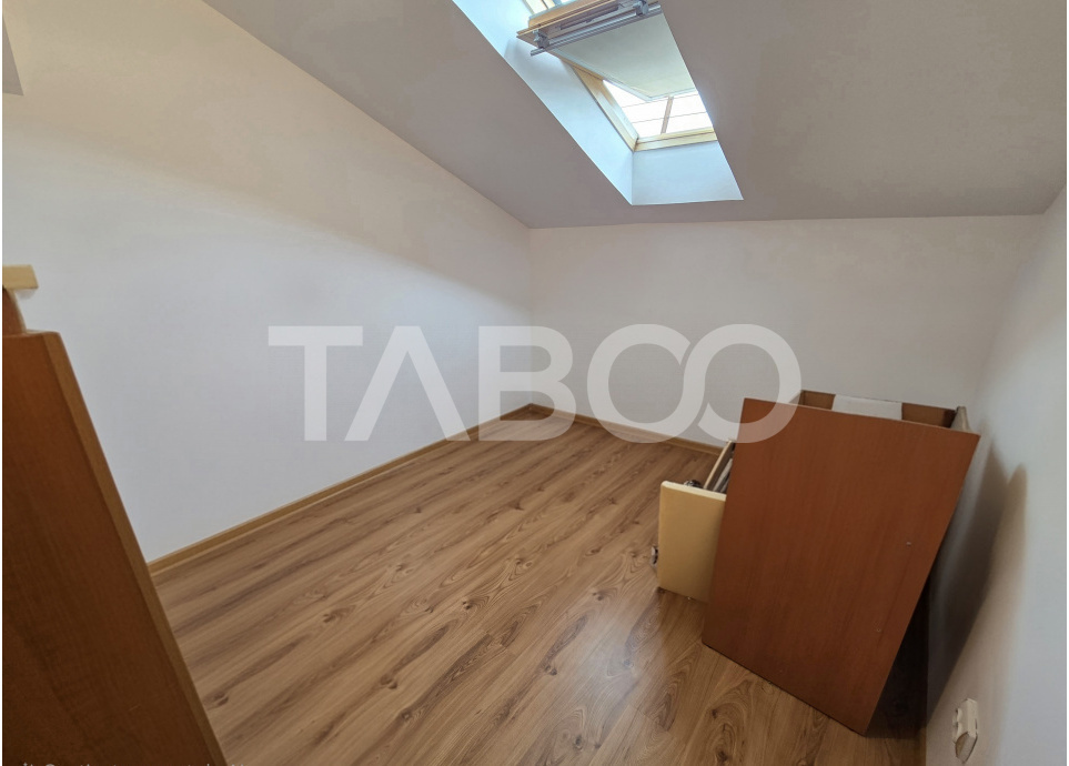 Apartament decomandat de vanzare 4 camere 96 mpu Valea Aurie Sibiu
