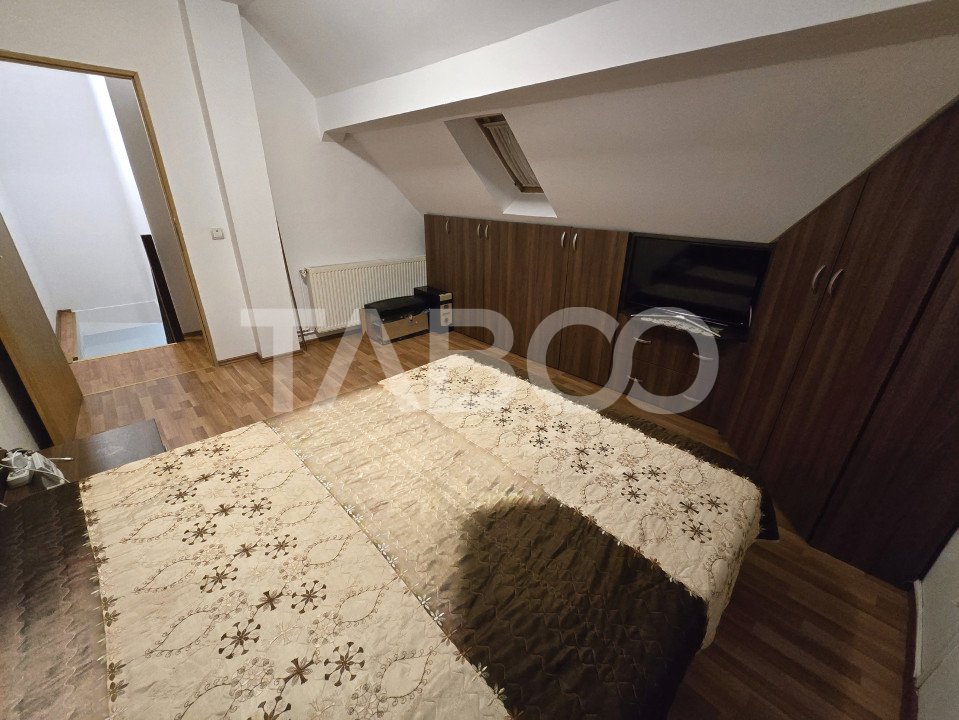 Apartament decomandat de vanzare 4 camere balcon 83 mpu Mihai Viteazul
