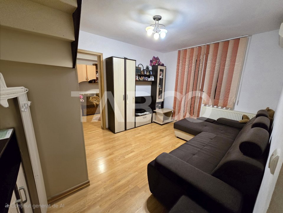 Apartament decomandat de vanzare 4 camere balcon 83 mpu Mihai Viteazul