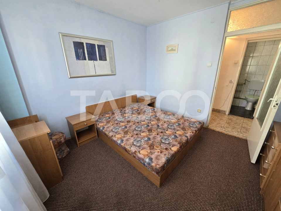Apartament decomandat de vanzare 50 mp balcon lift Mihai Viteazu Sibiu