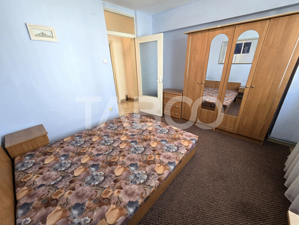 Apartament decomandat de vanzare 50 mp balcon lift Mihai Viteazu Sibiu