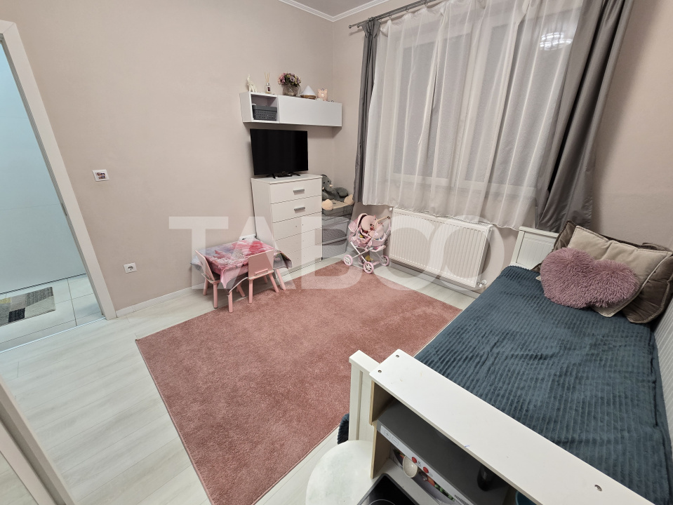 Apartament decomandat de vanzare 51 mpu 2 camere balcon Turnisor Sibiu