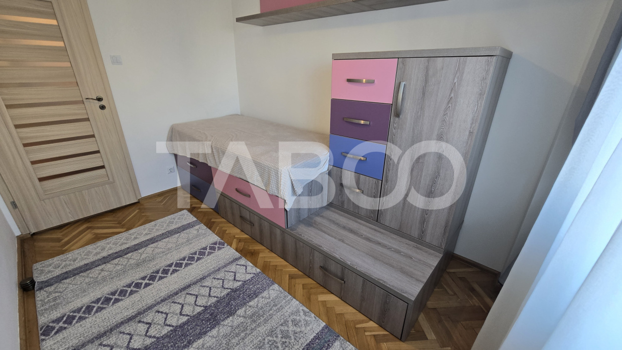 Apartament decomandat de vanzare 80mp 3 camere 2 bai zona C Dumbravii