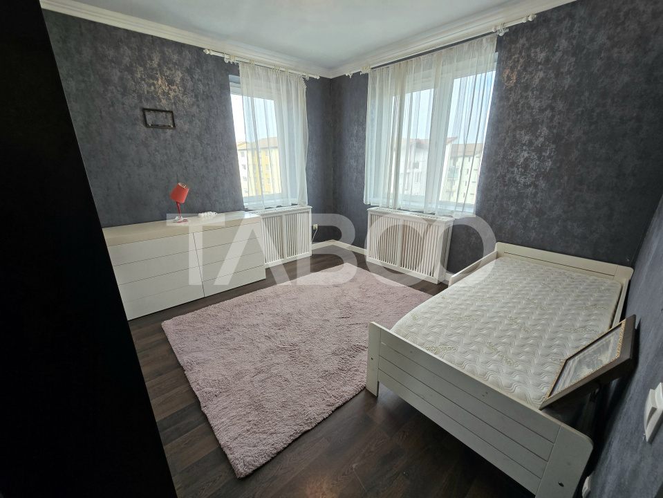 Apartament decomandat de vanzare cu 3 camere mobilat in Turnisor Sibiu