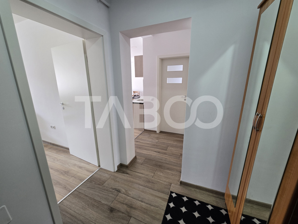Apartament decomandat de vanzare mobilat 65 utili balcon parcare Sibiu