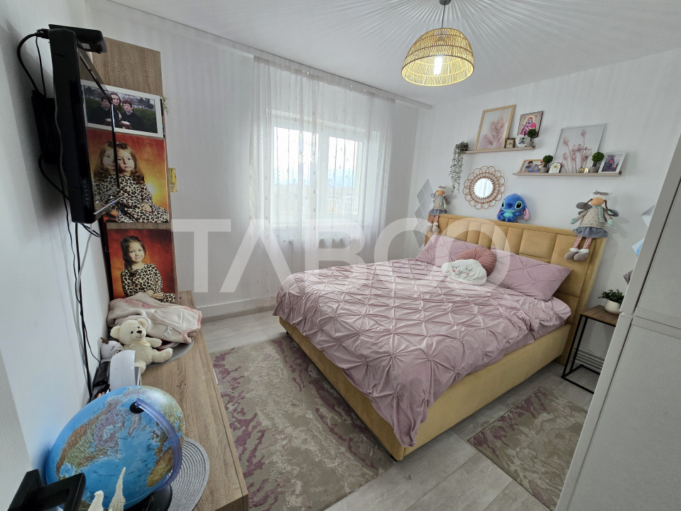 Apartament decomandat de vanzare mobilat pivnita Vasile Aaron Sibiu 