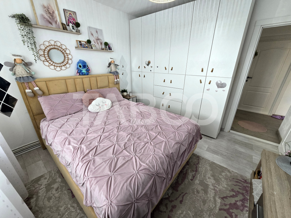 Apartament decomandat de vanzare mobilat pivnita Vasile Aaron Sibiu 