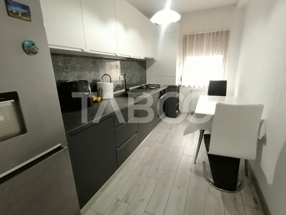 Apartament decomandat de vanzare mobilat utilat balcon Selimbar Sibiu