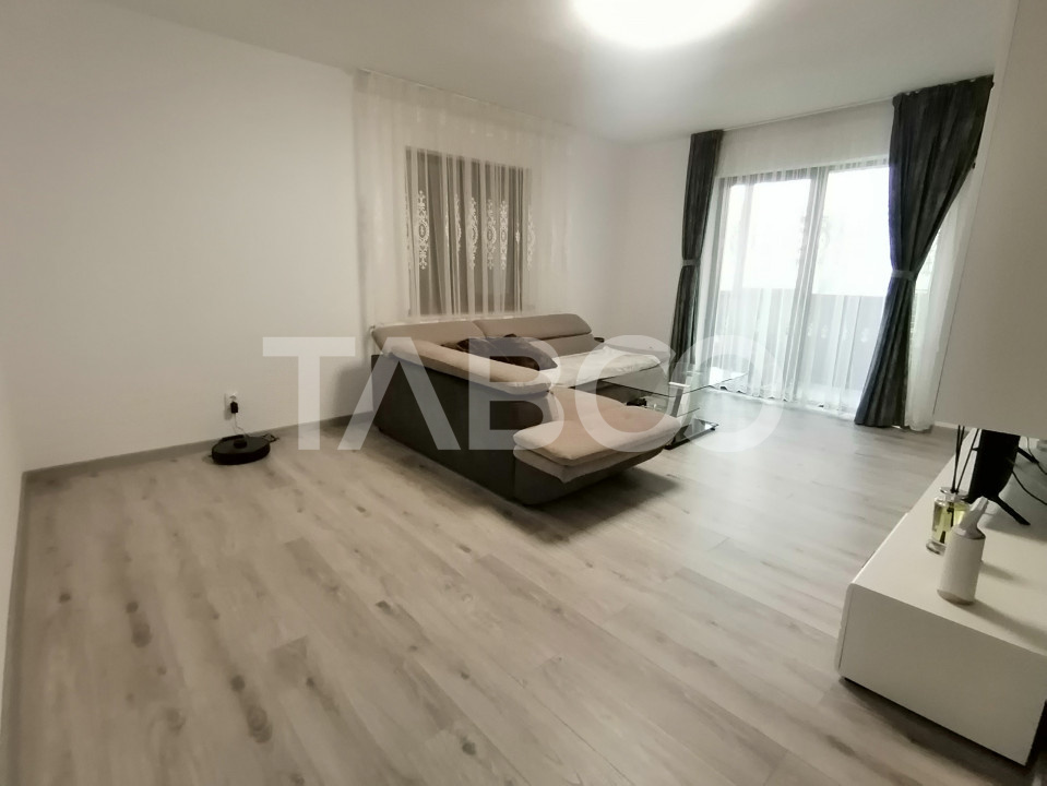 Apartament decomandat de vanzare mobilat utilat balcon Selimbar Sibiu