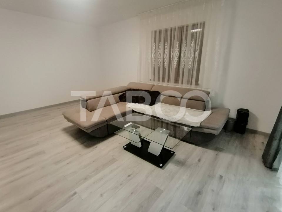 Apartament decomandat de vanzare mobilat utilat balcon Selimbar Sibiu