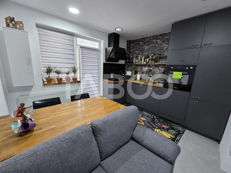 Apartament decomandat de vanzare parcare balcon pod Arhitectilor Sibiu