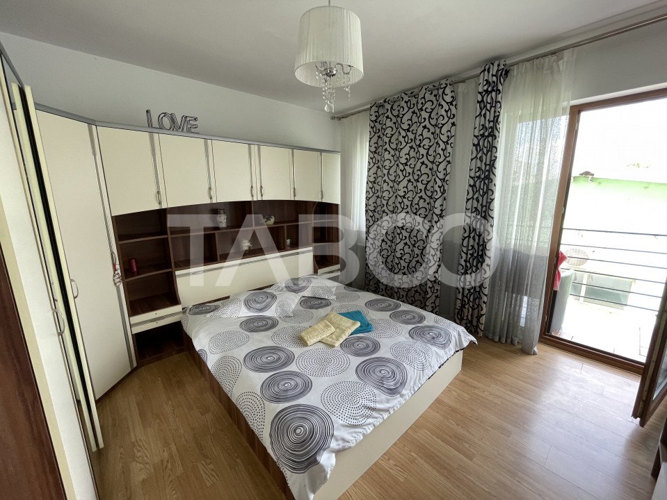 Apartament decomandat etaj 1 cu 2 camere 60 mpu si balcon Selimbar