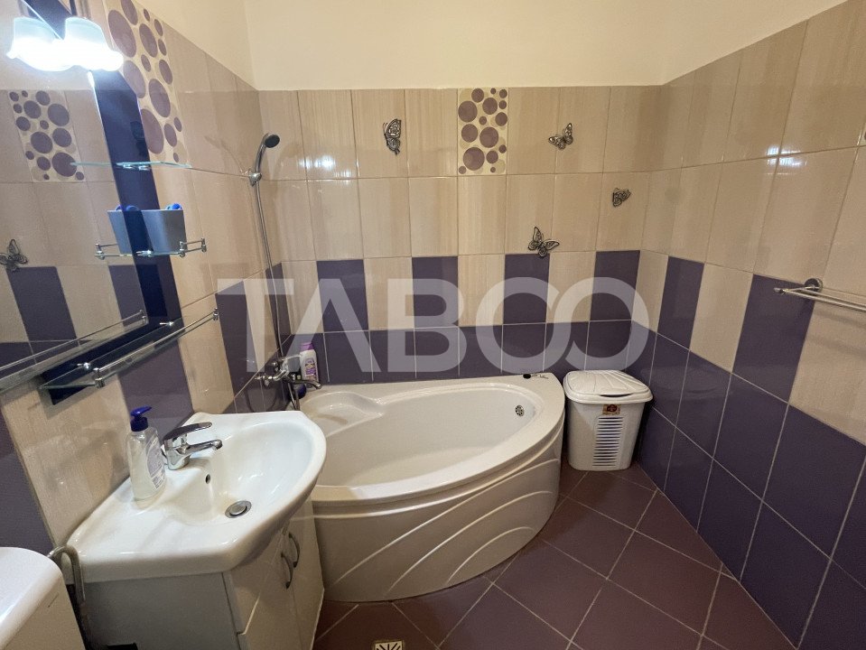 Apartament decomandat etaj 1 cu 2 camere 60 mpu si balcon Selimbar