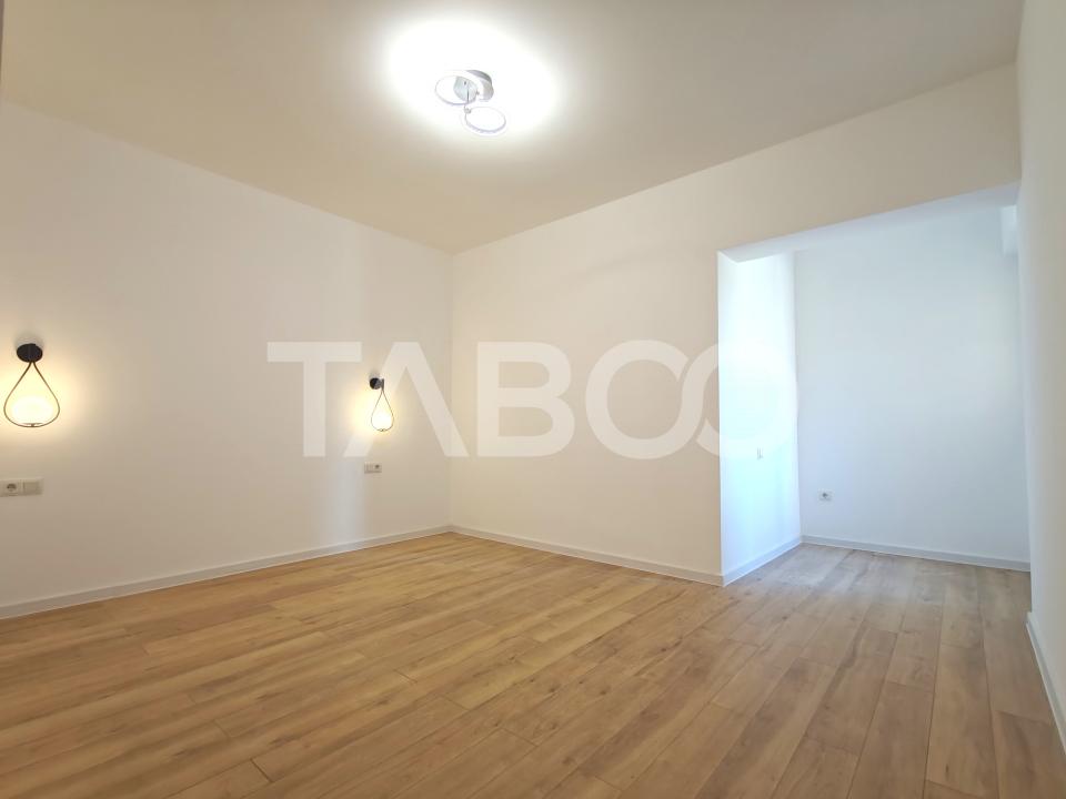 Apartament decomandat - la cheie - 2 camere balcon si loc de parcare