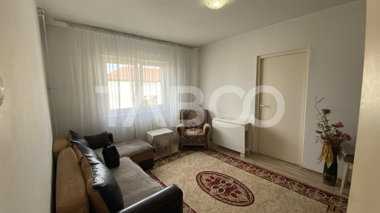 Apartament decomandat mobilat utilat 35 mpu 2 camere 1 dormitor  in Sibiu - Buia