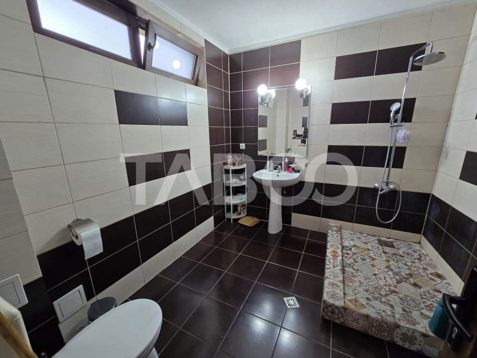 Apartament decomandat pretabil birouri 127 utili in zona Central Sibiu