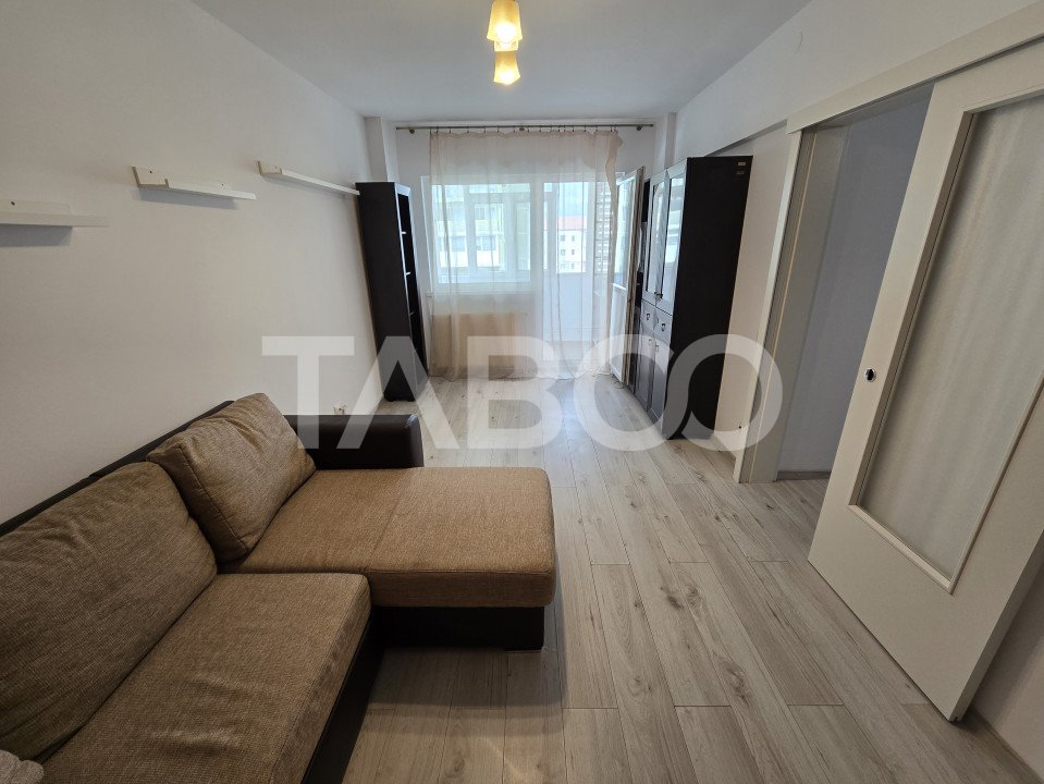 Apartament decomandat renovat mobilat balcon logie Rahovei Sibiu