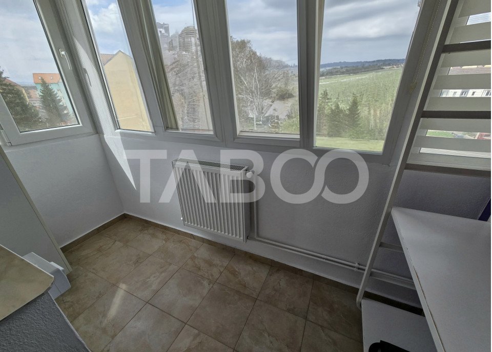 Apartament decomandat renovat mobilat balcon logie Rahovei Sibiu