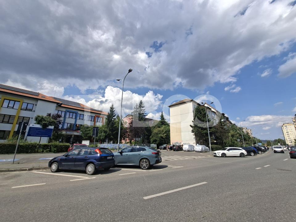 Apartament decomandat vanzare3 camere 66 mpu pivnita Mihai Viteazul
