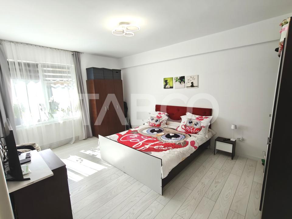 Apartament decomantat 3 camere 2 bai 70 mp utili cu parcare subterana