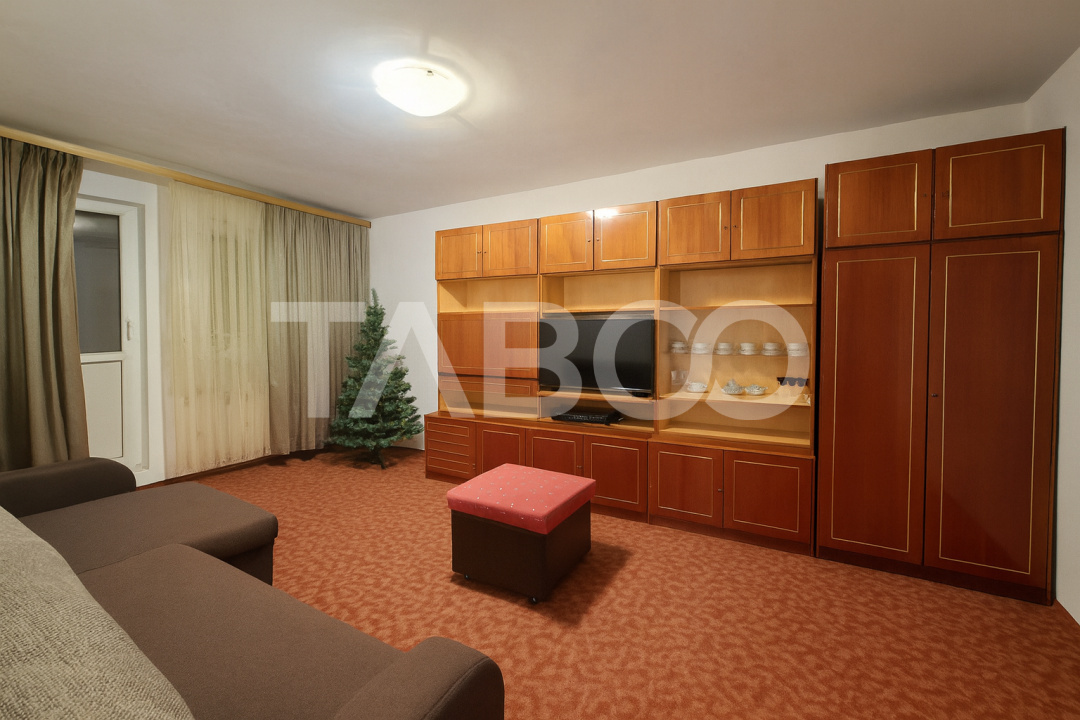 Apartament etaj 1 de vanzare 3 camere 2 bai balcon pivnita Cisnadie