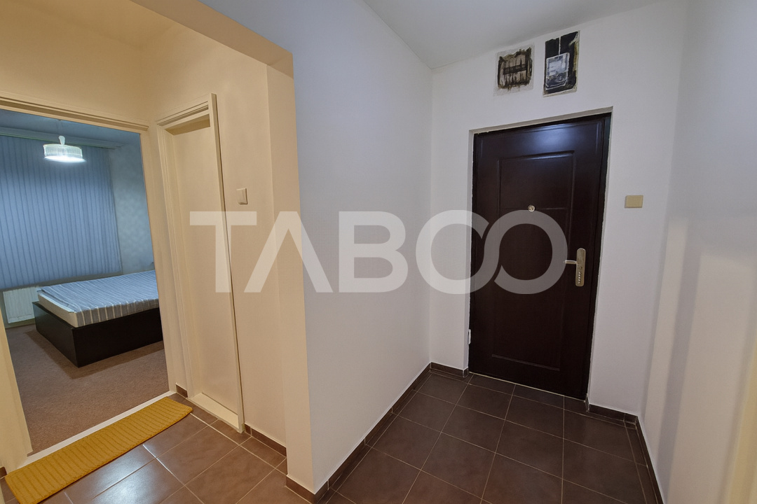 Apartament etaj 1 de vanzare 3 camere 2 bai balcon pivnita Cisnadie
