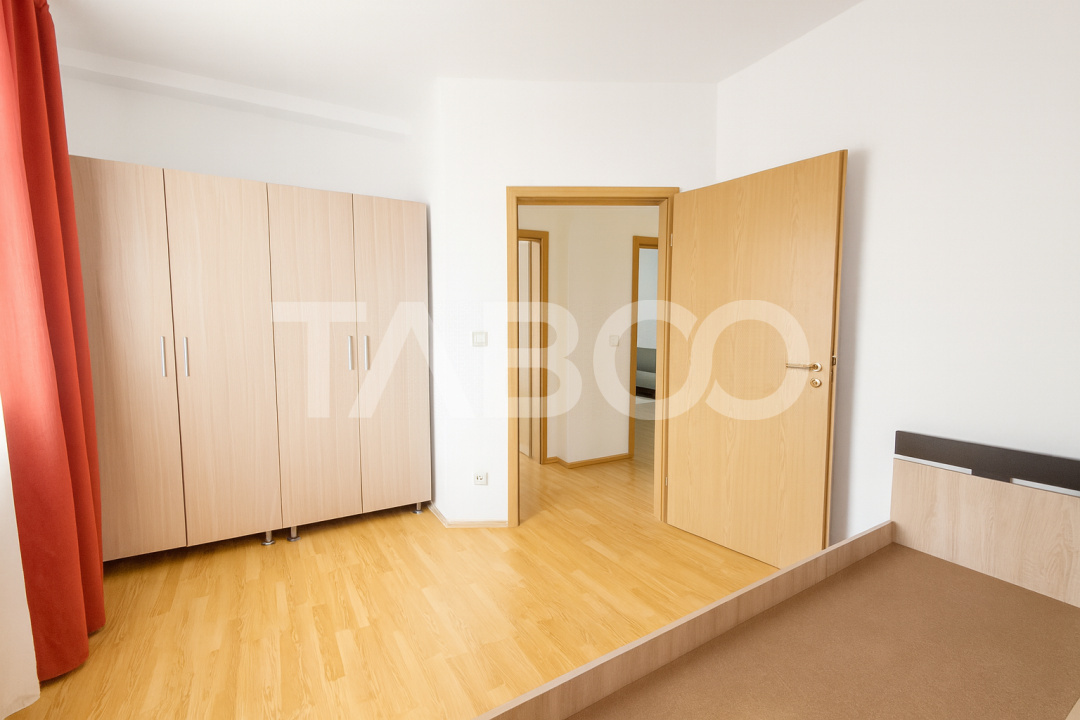 Apartament etaj 1 in zona Calea Poplacii 3 camere si balcon