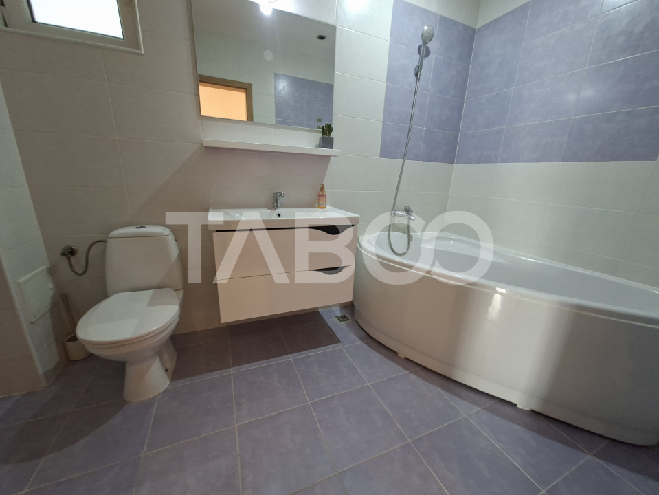 Apartament etaj 1 in zona Calea Poplacii 3 camere si balcon