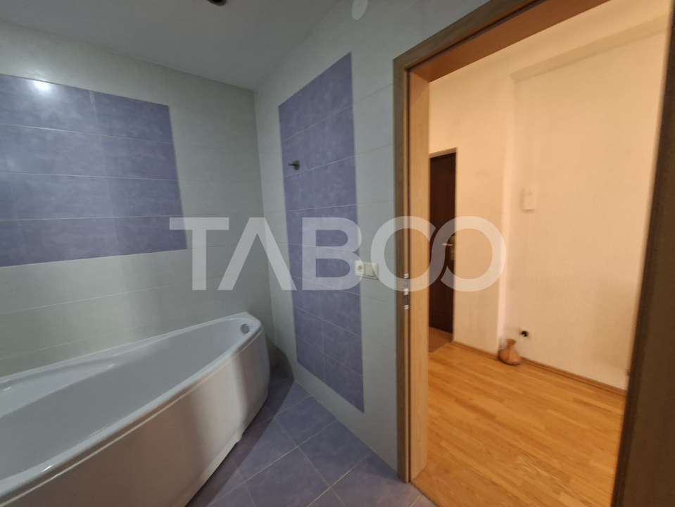 Apartament etaj 1 in zona Calea Poplacii 3 camere si balcon