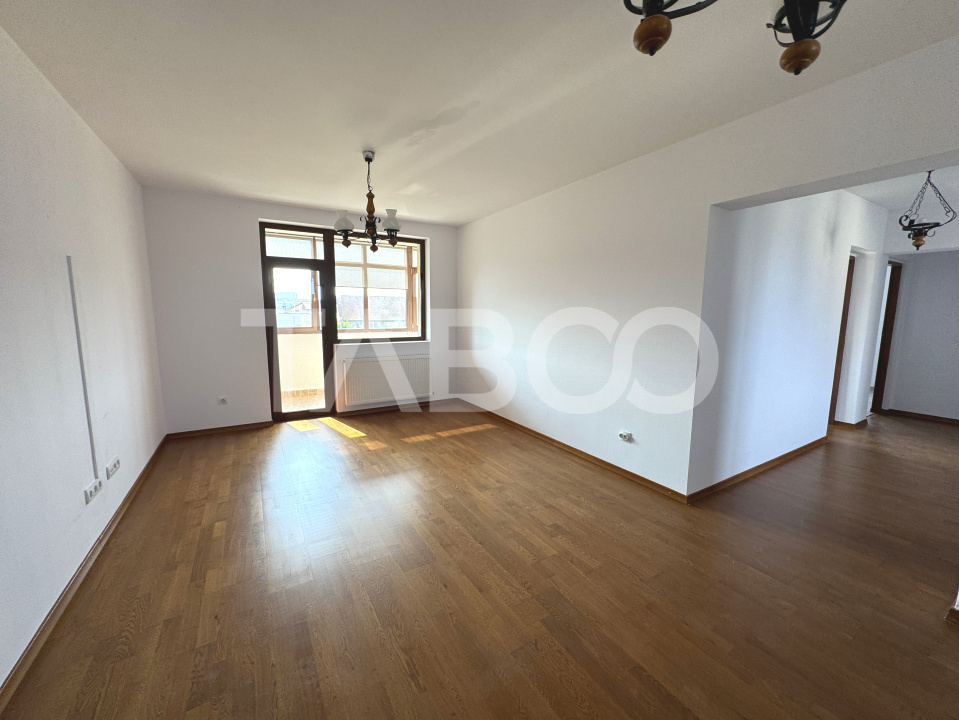 Apartament etaj 2 decomandat 3 camere balcon 69 mpu Selimbar Sibiu