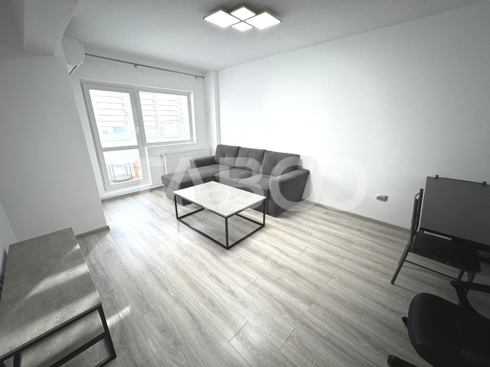 Apartament etaj 3 decomandat cu 3 camere 2 bai 2 balcoane Strand Sibiu in Sibiu - Bihorului